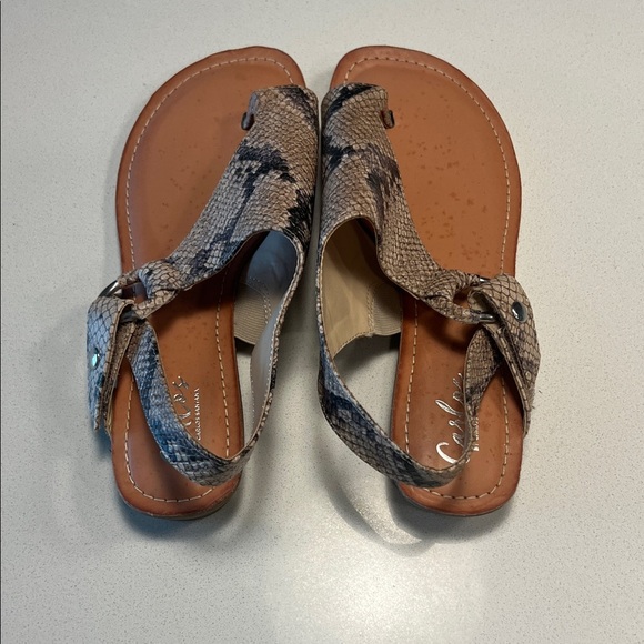 Carlos Santana Beige Snake Print Sandals - Picture 4 of 5